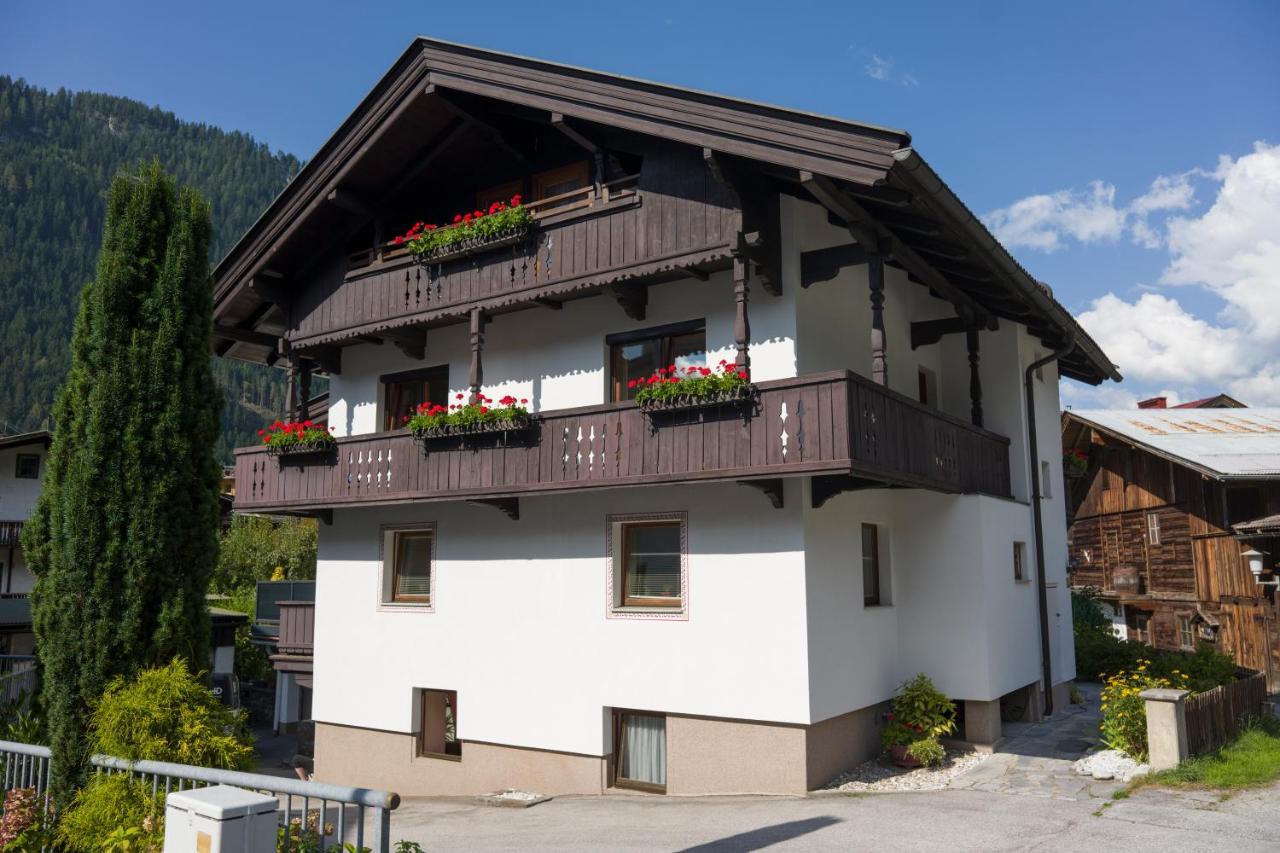 Apartamento Alpenliving Mayrhofen Exterior foto